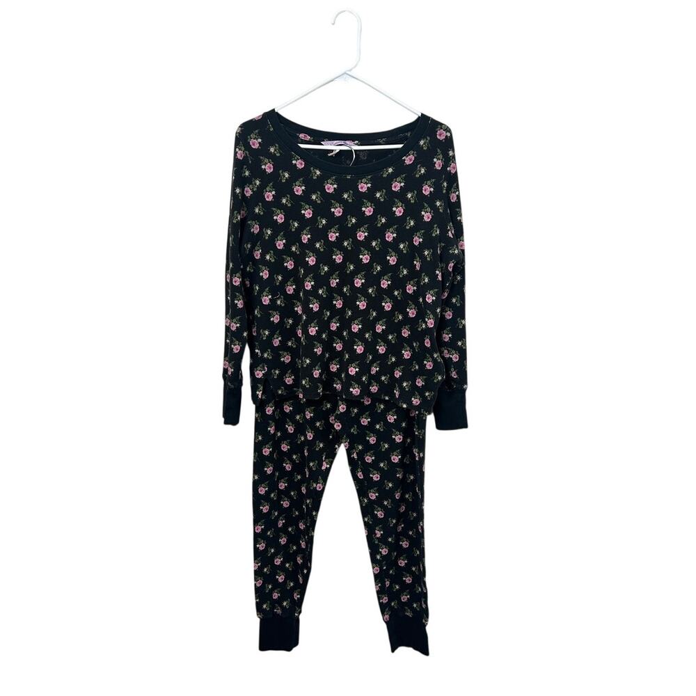 Victoria’s Secret Black Floral Thermal Pajama Set size M